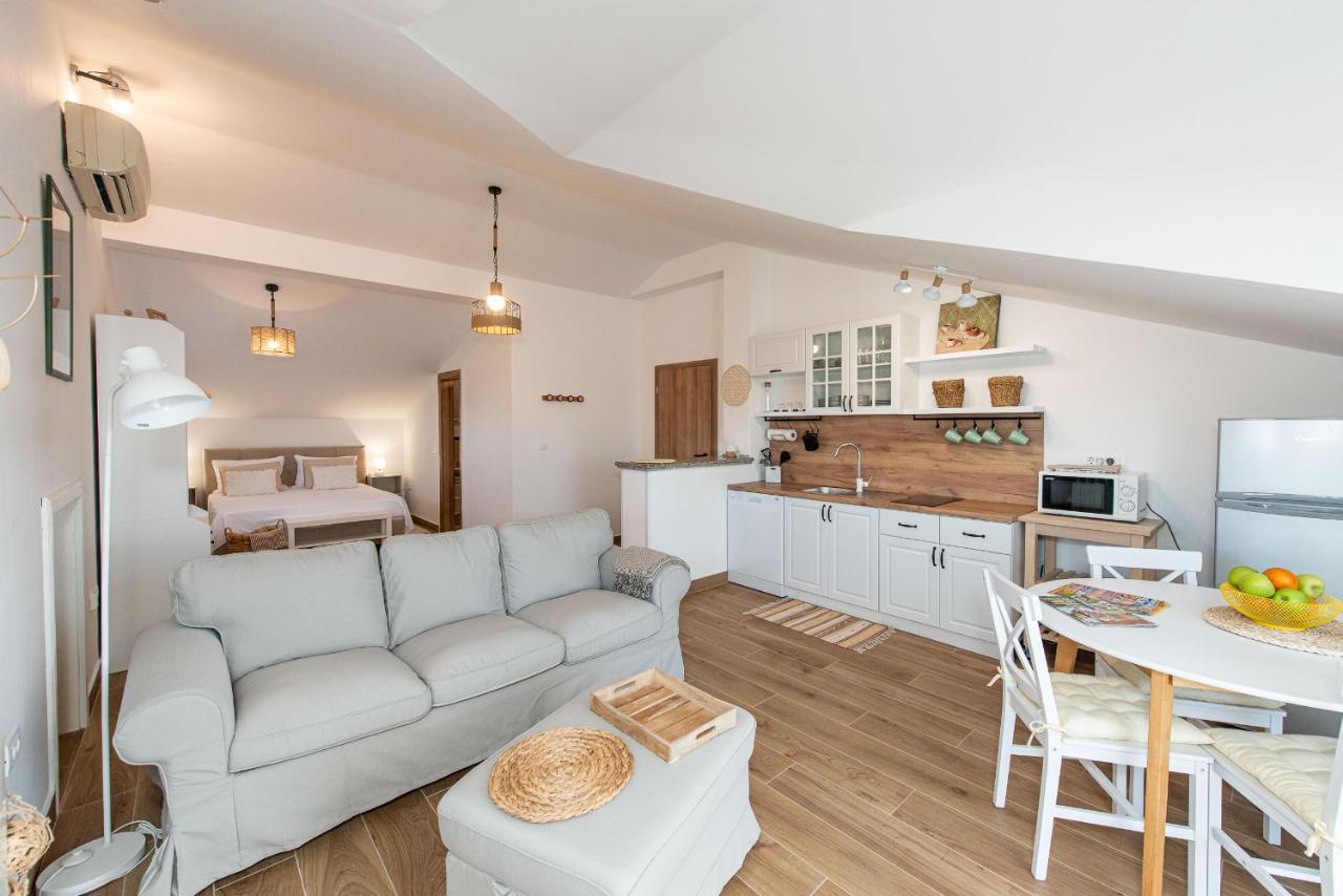 Guest House Dali Ρόβινι Εξωτερικό φωτογραφία
